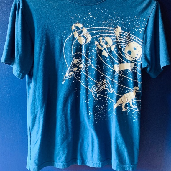 T-shirts’ - Picture 2 of 6